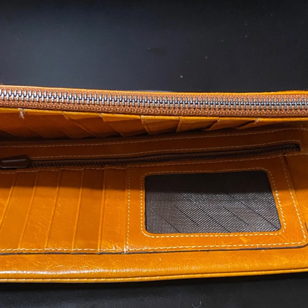 Vintage Leather Wristlet Wallet